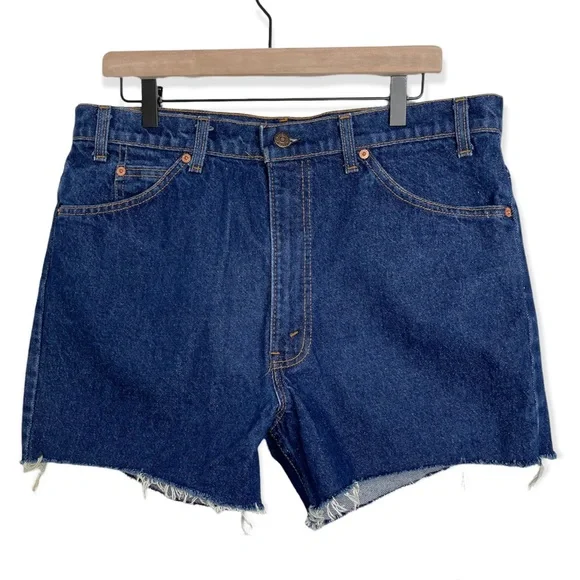 Levi's ORANGE TAB 517 Vintage Jeans Denim Cutoff Mom Shorts High Waist Size 38 - Picture 3 of 16